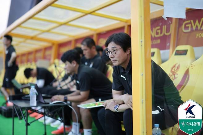 황선홍 대전하나시티즌 감독. 사진=프로축구연맹