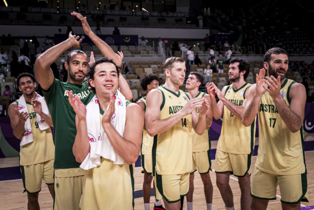 호주는 17일(한국시간) 사우디 아라비아 제다의 킹 압둘라 스포츠 시티에서 열린 이란과의 FIBA 제다 아시아컵 2025 4강전에서 92-48, 44점차 대승했다. 사진=FIBA 제공