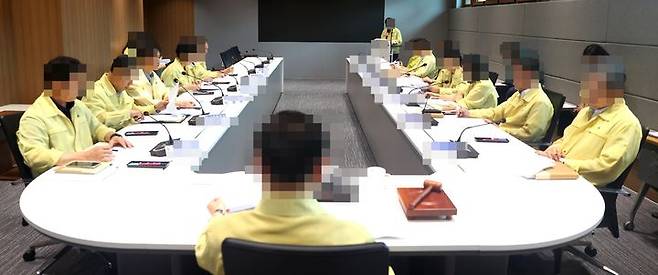 [수원=뉴시스] 더불어민주당 소속 자치단체장이 속한 경기지역 한 지방자치단체에서 간부공무원 회의가 진행 중이다.(사진=뉴시스DB).photo@newsis.com *재판매 및 DB 금지