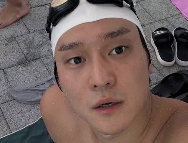 배우 고경표 인스타그램 갈무리