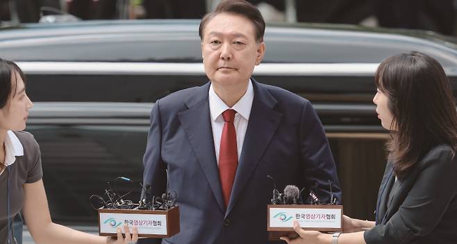 전직 대통령의 '속옷 논란'은 국민에게 어떤 모습으로 비칠까.[사진｜뉴시스]