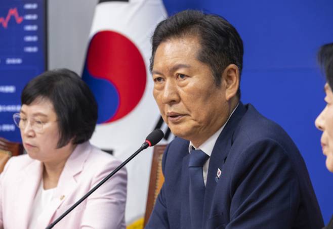 ▲ 더불어민주당 정청래 대표가 14일 국회에서 열린 국민주권 언론개혁 특별위원회 출범식 및 1차 회의에서 발언하고 있다. /연합뉴스