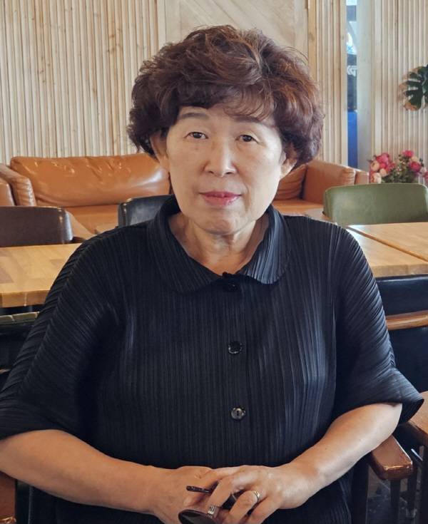 강인숙 위원