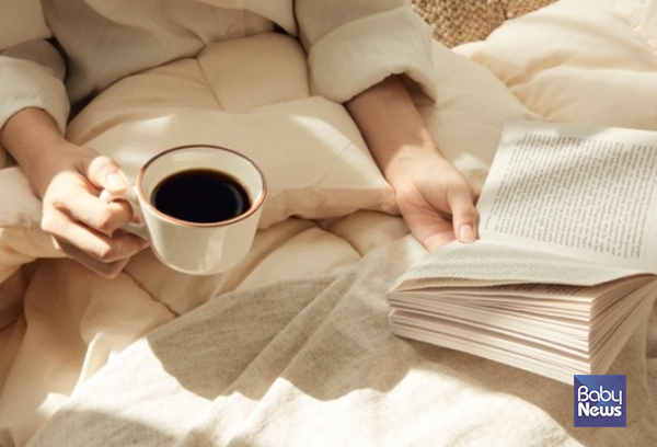 커피를 꾸준히 마시는 사람일수록 내장지방이 적고 비만 위험이 낮은 것으로 나타났다. ⓒ베이비뉴스