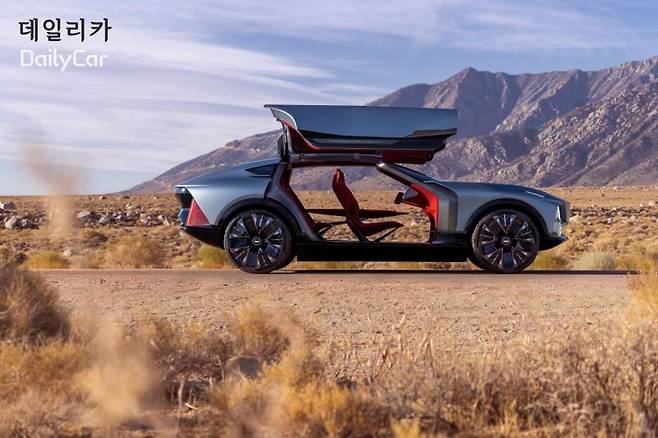 캐딜락, 엘리베이티드 벨로시티(Elevated Velocity) 콘셉트카 (고성능 럭셔리 크로스오버) (걸윙도어)