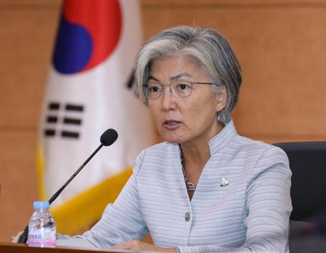 강경화 당시 외교부 장관이 문재인 정부 시절인 2020년 7월 서울 종로구 정부서울청사 별관 외교부 국제회의실에서 열린 제3차 외교전략조정회의에서 모두발언을 하고 있다. 뉴스핌