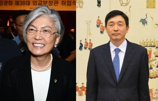 강경화 전 외교부장관, 이혁 전 주베트남대사. 서성일·정지윤 기자