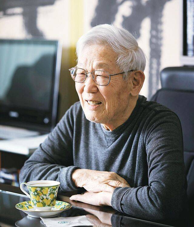 한태동 연세대 명예교수가 지난해 7월 기부와 관련해 연세대 의과대학과 인터뷰하는 모습. 연세대 의과대학 제공