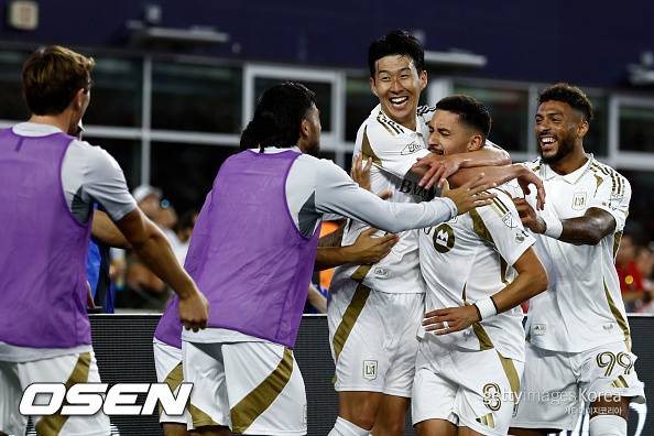 FOXBOROUGH, MA - AUGUST 16: during the second half at Gillette Stadium on August 16, 2025 in Foxborough, Massachusetts.(Photo By Winslow Townson/Getty Images)