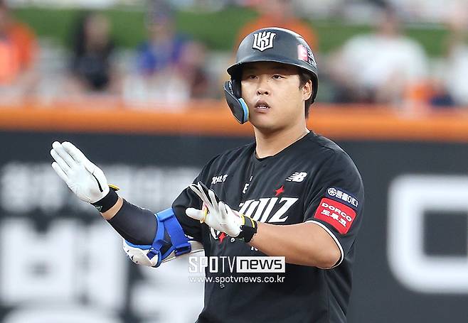▲ 최근 해외 에이전시와 계약하며 메이저리그 진출을 하나의 옵션으로 열어 둔 강백호 ⓒ곽혜미 기자
