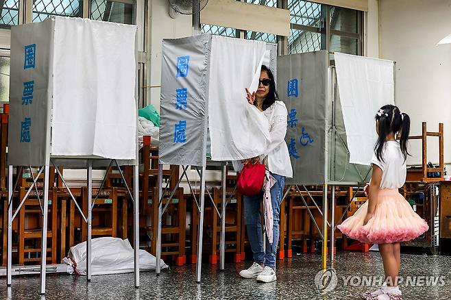 대만 의원 파면 투표 [AFP 연합뉴스 자료사진]