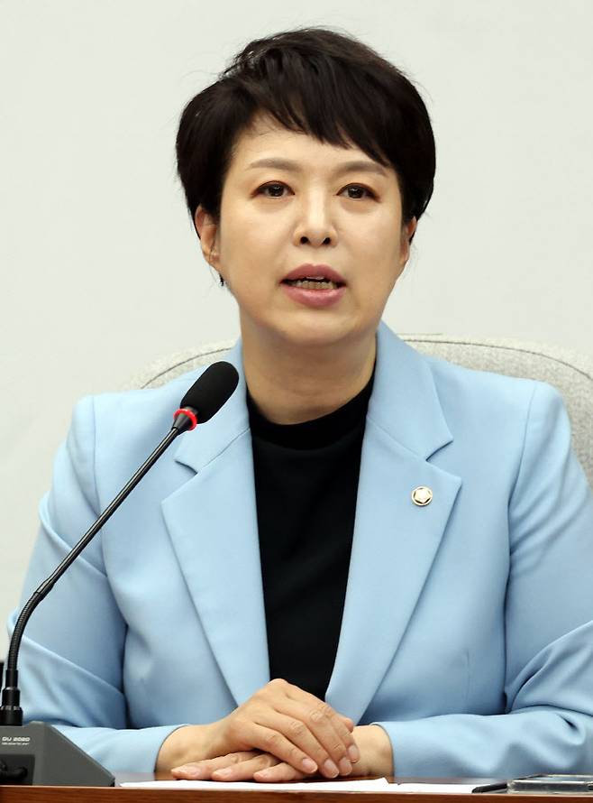 thumb/R658x0.q70/?fname=https://t1.daumcdn.net/news/202508/19/Edaily/20250819105940064kybw.jpg