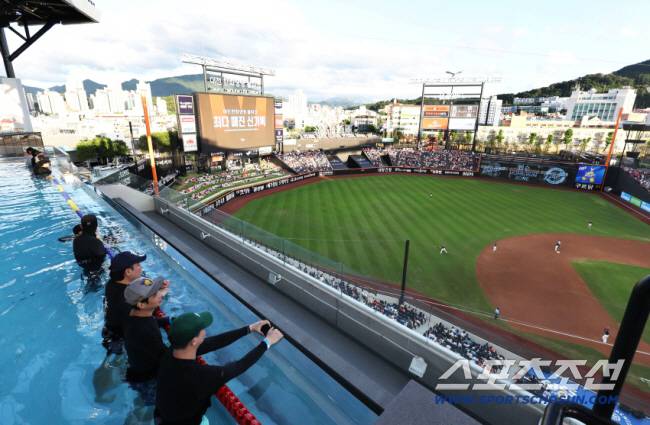 14일 대전 한화생명 볼파크에서 열린 한화와 롯데의 경기. 최다 매진 신기록(시즌 49경기 째) 이어가는 한화 이글스 대전 볼파크. 대전=송정헌 기자songs@sportschosun.com/2025.08.14/