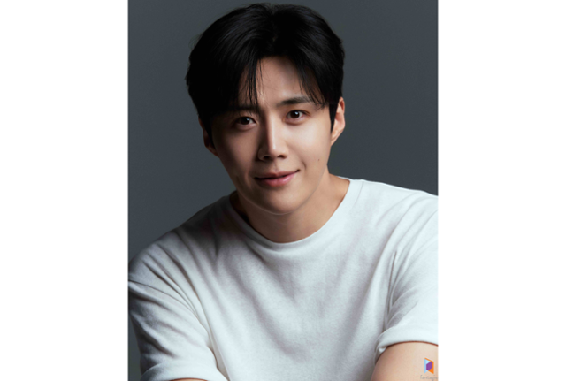 김선호 측이 사칭 피해에 대한 주의를 당부했다. 판타지오 제공