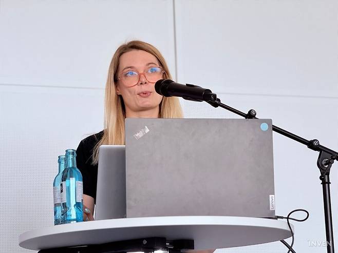 ▲ 안나 오포르스카-시비스(Anna Oporska-Szybisz) 블루버 팀 리드 레벨 디자이너