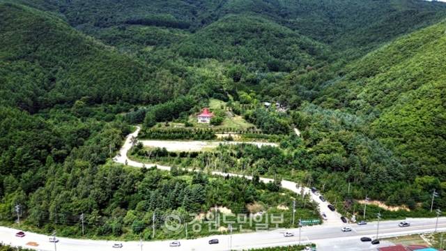 ▲ 황지동 산 6번지에 들어서는 태백교도소 신축사업이 올해말 실시설계 용역을 마치고 내년 상반기중 착공에 들어갈 전망이다. 태백교도소 신축부지 전경.  태백시 제공