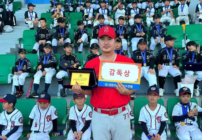 장재혁 세종시유소년야구단 감독. /사진=대한유소년야구연맹