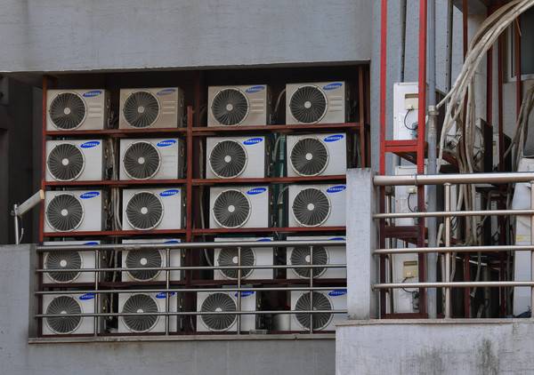 에어컨 실외기. /기호일보DB