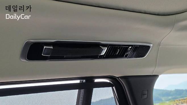 랜드로버 레인지로버 AB p550e SWB