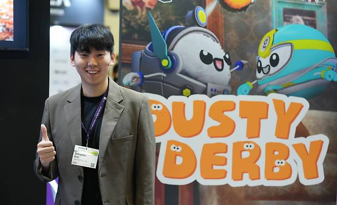 게임스컴 2025 한국공동관에서 만난 지니소프트 김도현 대표