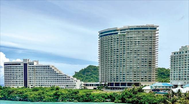 괌 북서부 투몬베이에 있는 리조트 ‘더 츠바키 타워’ 전경. /더 츠바키 타워 제공