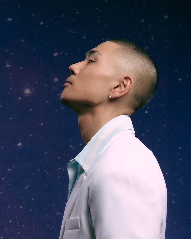 애니메이션 ‘케이팝 데몬 헌터스’에서 극중 악령돌 ‘사자보이즈’가 부르는  ‘소다 팝’과 ‘유어 아이돌’(Your Idol) 작사, 작곡에 참여한 빈스 [더블랙레이블 제공]