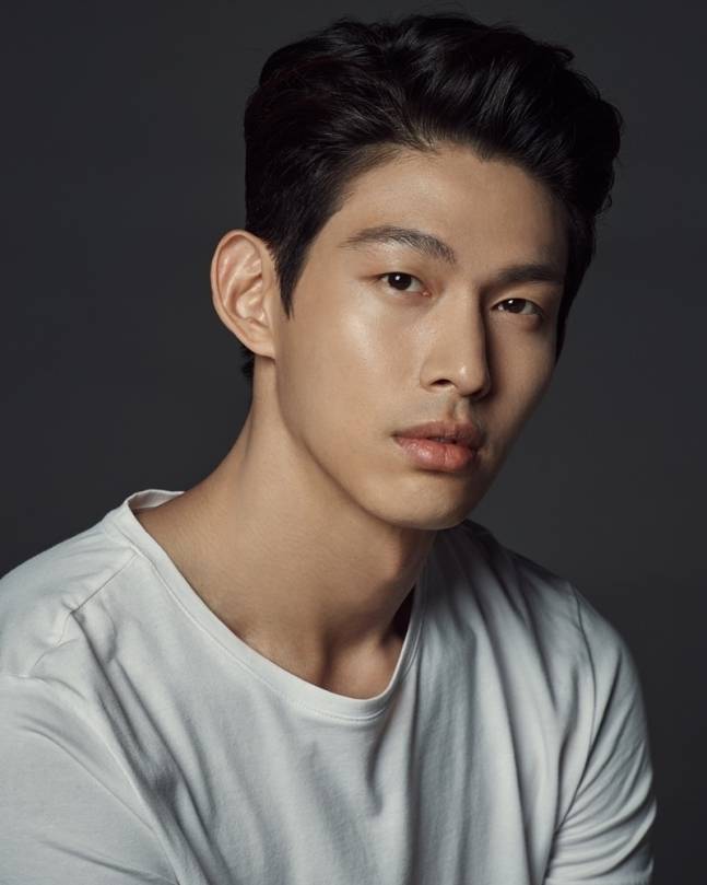 그룹 UN 출신 배우 최정원