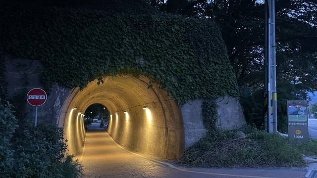 한벽굴 입구. 전현아 기자