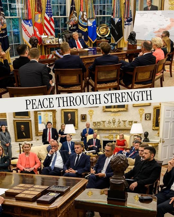 백악관이 공개한 도널드 트럼프 미국 대통령과 유럽 정상들 간 비공개 대화 장면 사진. X 캡처