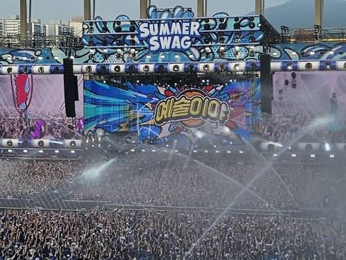 ▲ 가수 싸이의 여름 콘서트 ‘싸이 흠뻑쇼-서머 스웨그 2025’가 인천 아시아드주경기장에서 열리고 있다. 연합뉴스