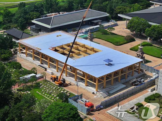 22일 국립경주박물관에서 'APEC 2025 정상회의' 만찬장 공사가 한창이다. 현재 만찬장 공정률은 60% 진행된 상태다. 2025.8.2/뉴스1 ⓒ News1 최창호 기자