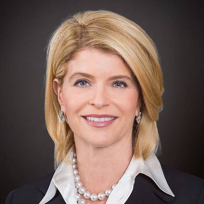 칼라 샌즈 미국우선주의정책연구소(AFPI) 에너지환경센터 부의장. AFPI 공식 홈페이지