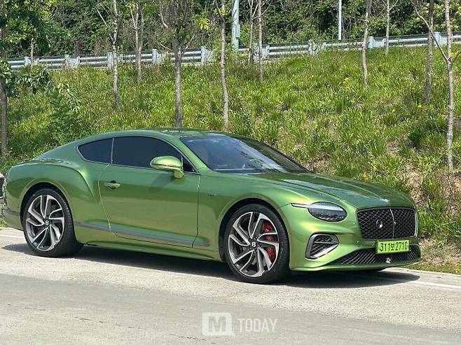 벤틀리 컨티넨탈 GT 스피드