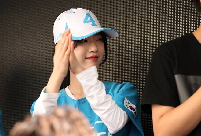 ▲ 2017년 대선 당시 아버지 응원하는 유담 [연합뉴스]