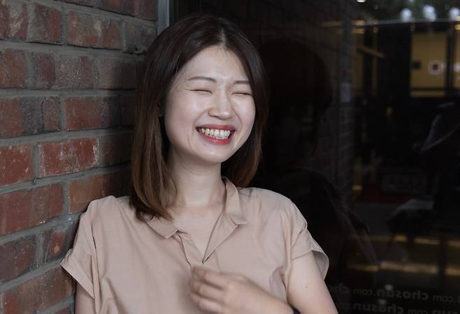 잘 나가는 작가는 비밀이 많다. 김초엽은 "아직 비밀이긴 한데 내년쯤 (작품이 영상화된 것을) 하나 정도 볼 수 있을 것"이라고 귀띔했다. /조인원 기자