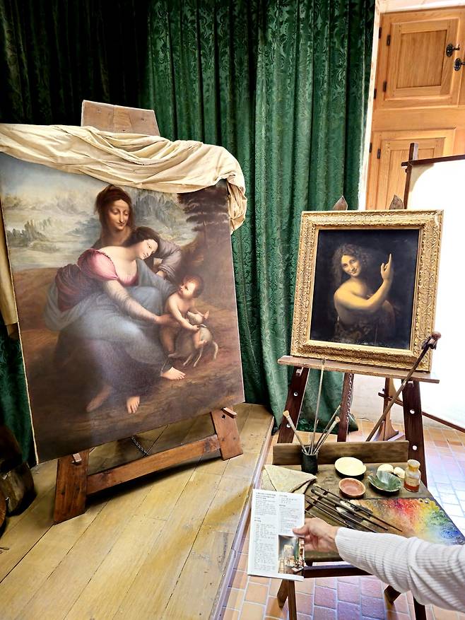 크로뤼세 작업실.