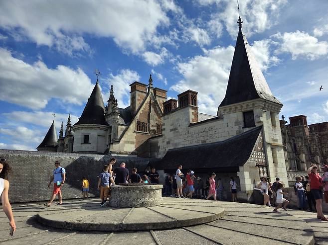 앙부아즈성 미님탑 테라스.