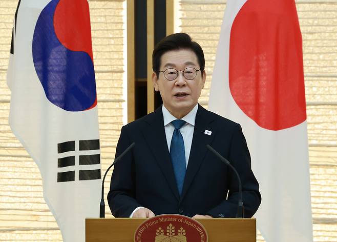 이재명 대통령이 23일 일본 도쿄 총리 관저에서 열린 한일 정상 공동 언론 발표에서 발언하고 있다. ⓒ연합뉴스