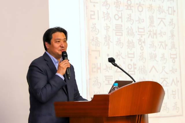 대구간송미술관 개관 1주년을 맞이해 9월 3일 특별강연을 진행할 예정인 전인건 대구간송미술관장. 대구간송미술관 제공
