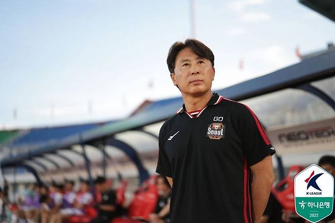 [서울=뉴시스] 프로축구 K리그1 FC서울의 김기동 감독. (사진=한국프로축구연맹 제공)