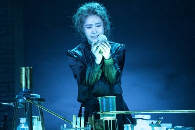 뮤지컬 '마리 퀴리' 2020년 공연 장면. 사진 제공 라이브