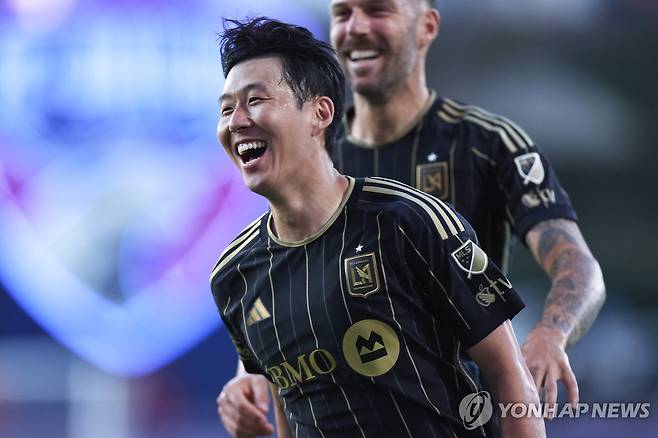 골을 넣고 기뻐하는 손흥민 (Getty Images via AFP=연합뉴스)