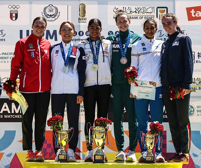 근대5종 2024 월드컵 파이널 성승민(왼쪽 두 번째) 2위 시상 장면. 사진 | 대한근대5종연맹