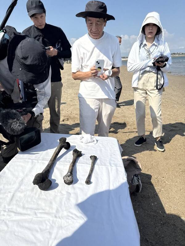 일제강점기 조선인 노동자 136명 등이 숨진 일본 조세이해저탄광 사고 현장에서 83년 만에 희생자 것으로 추정되는 일부 유골이 25일 발견됐다. 플로랑스 갈미쉬 제공