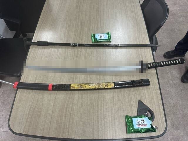 압수된 도검. 경기북부경찰청 기동순찰대 제공