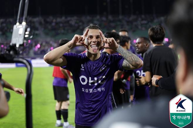 대전을 상대로 환상적인 프리킥 골을 넣은 마테우스. 사진=프로축구연맹