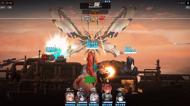 ▲ 전반적인 짤 패턴이 매우 많은 보스다. 체력 관리가 공략의 포인트