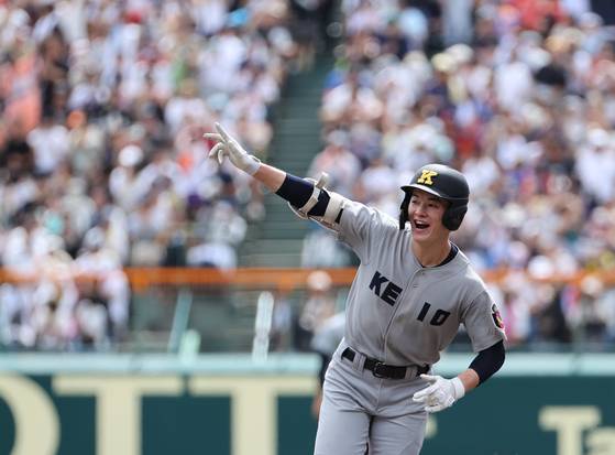 2023년 8월 일본 고시엔 결승에서 대회사상 최초로 선두타자로 홈란을 친 마루타 미나토 선수.사진=지지통신