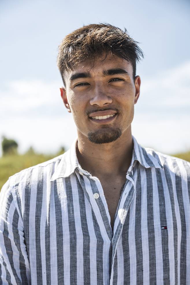 한국인 어머니와 독일인 아버지 사이에서 태어난 옌스 카스트로프. [사진 보루시아 묀헨글라트바흐의 크리스티안 베하이옌 제공]