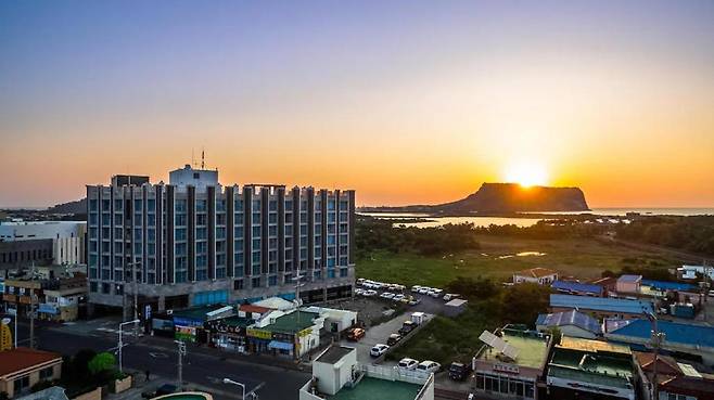 제주 성산마리나 호텔 전경